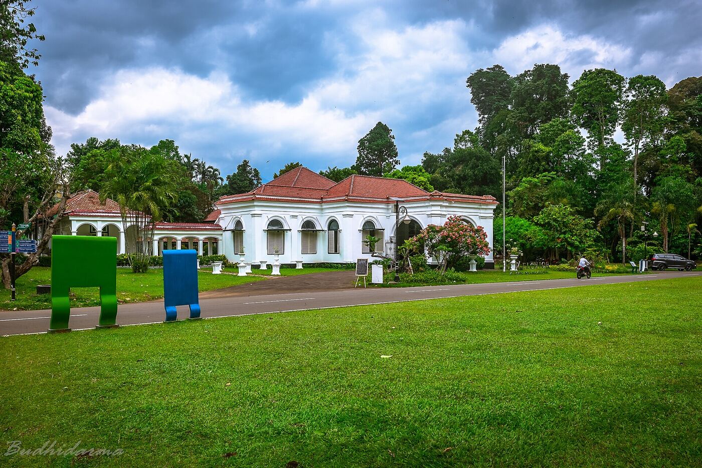 Day Trips from East Jakarta: Bogor, Bandung, Islands and More
